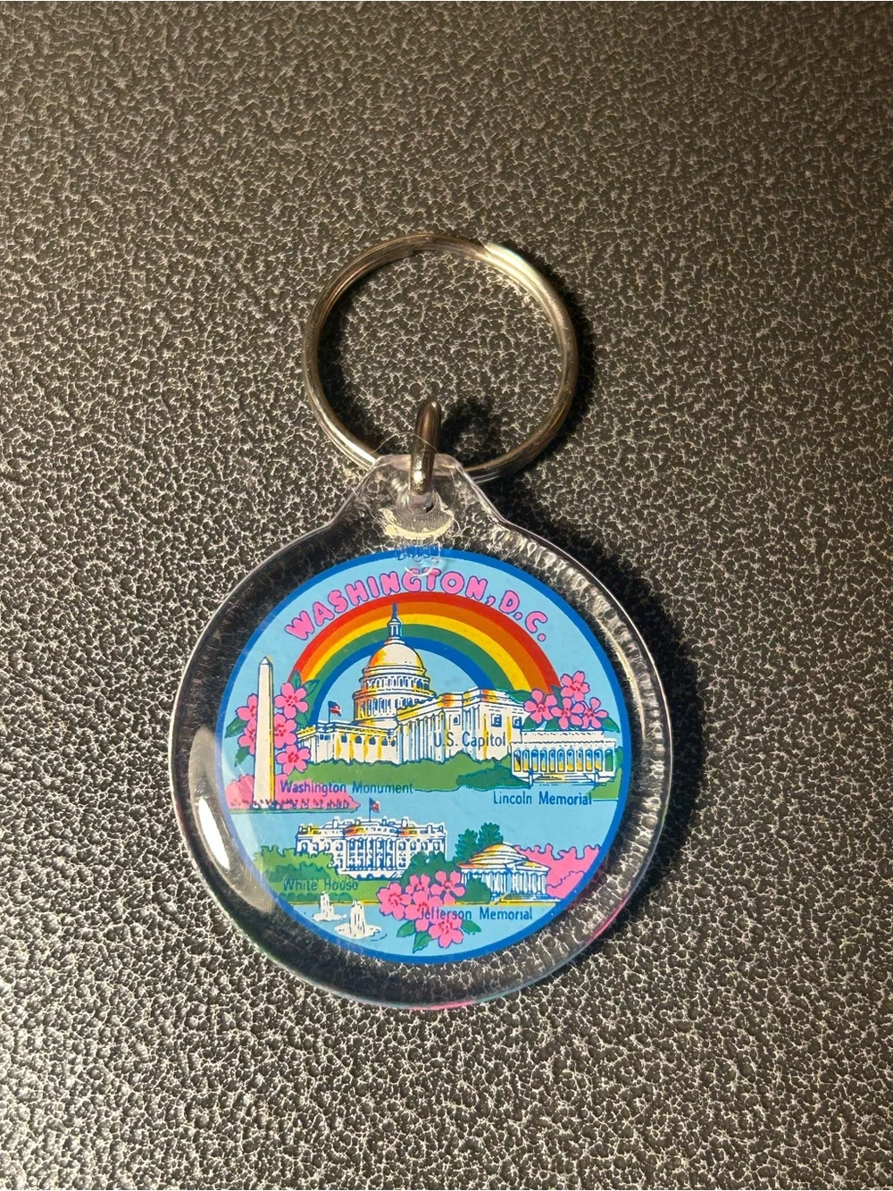 Washington D.C. Rainbow Souvenir Keychain, Travel, Souvenirs, Memorabilia
